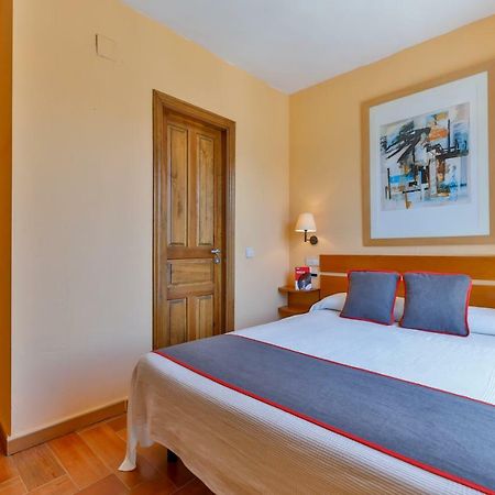 Valsain Casa Rural La Chata By Vivere Stays מראה חיצוני תמונה